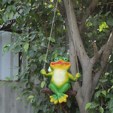 Wonderland Resin Frog on Swing Statue | Usage Hanging Decor for Garden ...