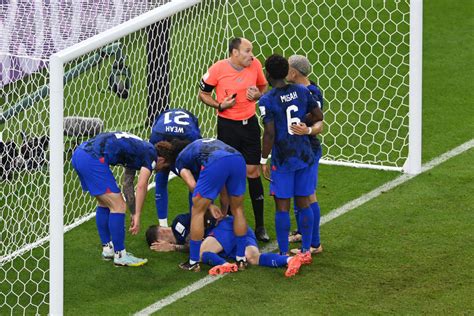 Pulisic scores, Jedi's boosts Fulham, Poch's report card | USMNT 2025 CIWYW Awards! (Soccer 12/30)