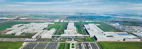 华晨宝马里达工厂开业：总投资150亿元，沈阳生产基地年产能增至83万辆 | 每日经济网