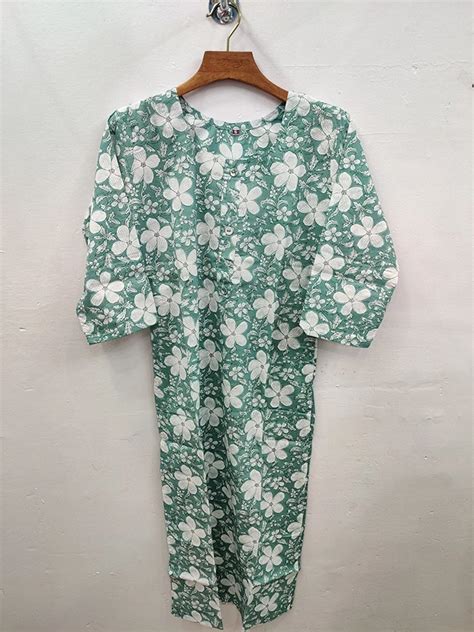 Buy Amaira – Pure Cotton Kurti | Shreha Chikan
