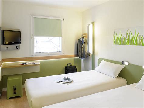 2-star hotel in Paris - ibis budget Courbevoie Paris la Défense 1 - ALL ...