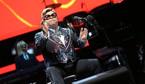 Dublin fans blown away as 72-year-old Elton John sets '3Arena on fire'