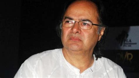 फारुख शेख ने 750 रुपये में की साइन की फिल्म, ऑस्कर में पहुंची, लेकिन ...