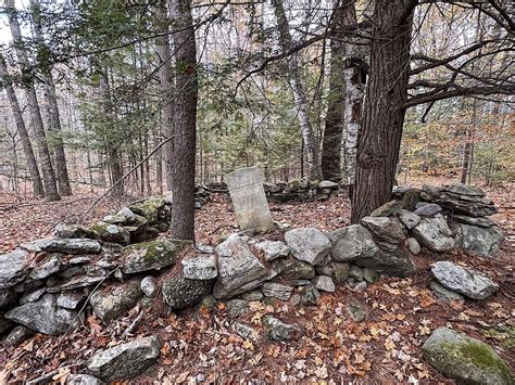 Visit the Grave Site of Joseph Plummer, The Hermit of Meredith Hill ...