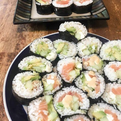 Can You Eat Sushi While Breastfeeding? When is it Safe? - Birth Eat Love