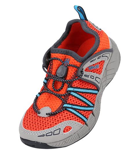 Best Boy Water Shoes at Melva Rainey blog