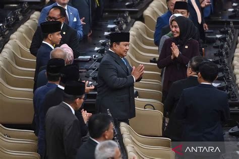 https://cdn.antaranews.com/cache/1200x800/2026/05/20/Rapat-Paripurna-DPR-dihadiri-Presiden-200526-app-5_1.jpg
