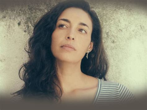 Melma rosa di Fernanda Trías | Meer