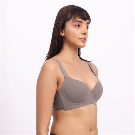 Bra (ब्रा) - Buy Comfortable Bras for Women Online | Krvvy