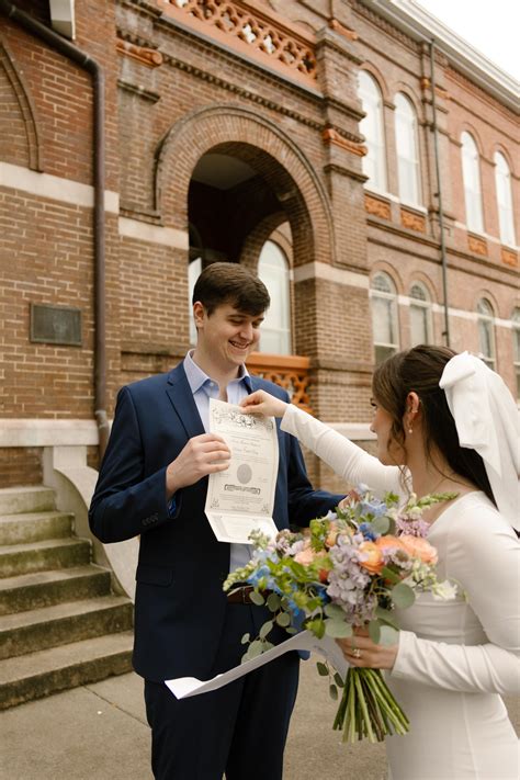 Planning a Knoxville Courthouse Wedding | Travel Wedding Photographer ...