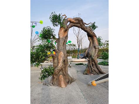 不锈钢创意树叶景观雕塑 -宏通雕塑