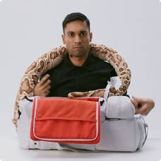 How to Style Blue Sneakers: Men’s Outfit Ideas (2026) – Ludic