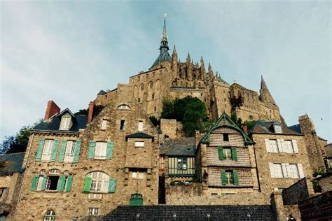 HOTEL LA CROIX BLANCHE (Mont-Saint-Michel) - Hotel Reviews, Photos ...