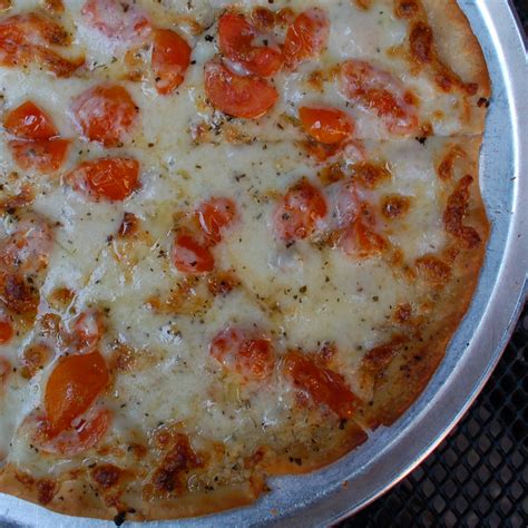 Alternative (No Sauce) 13″ – Memphis Pizza Cafe