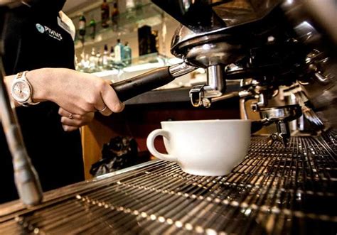 Jurusan Perhotelan Dengan Fasilitas Keren?! Pacific International Hotel ...