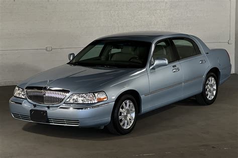 Lincoln Town Car 2009