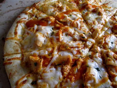 15 Extra Unique Chicken Pizza Recipes That Load Every Bite With Cheesy ...