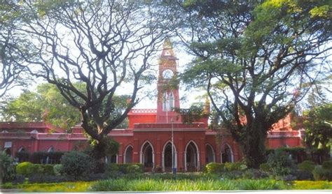Beautiful College Campuses in Bangalore - Best College Campuses in ...