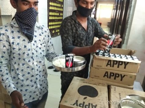 Helping Hands India: Covid-19 | Coronavirus Project