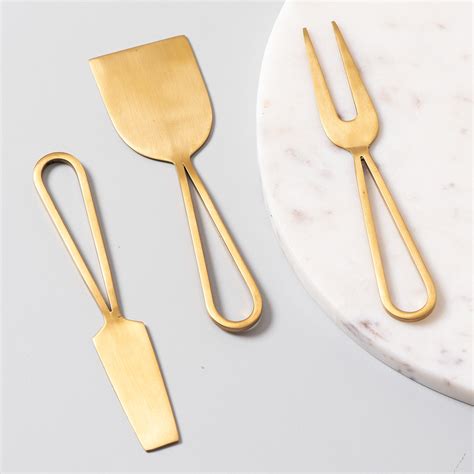 Buy Wooden Serving Platter, Cheese Knives & Platter Plates Online ...