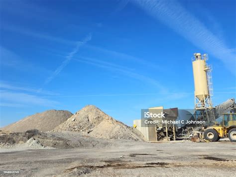 Construction Field 的图像结果