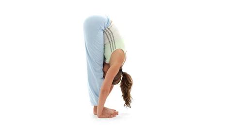 Front Bend Yoga Tutorial 的图像结果