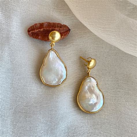Baroque Pearl Earrings – Gold-Plated 92.5 Silver Elegance