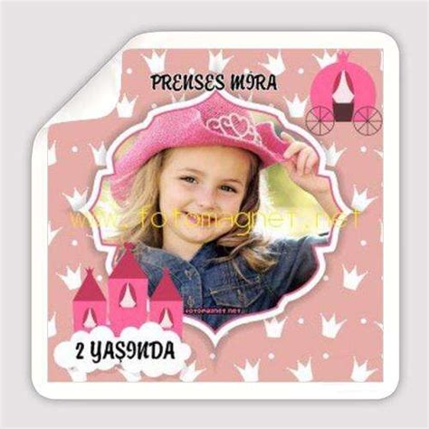 Prenses Taçlı - Kare - Sticker - Etiket - www.fotomagnet.net