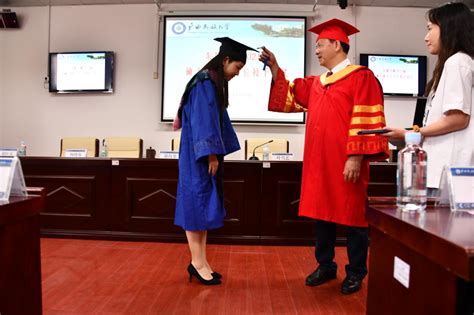 东盟学院举行2021届硕士研究生学位授予仪式-广西民族大学网站