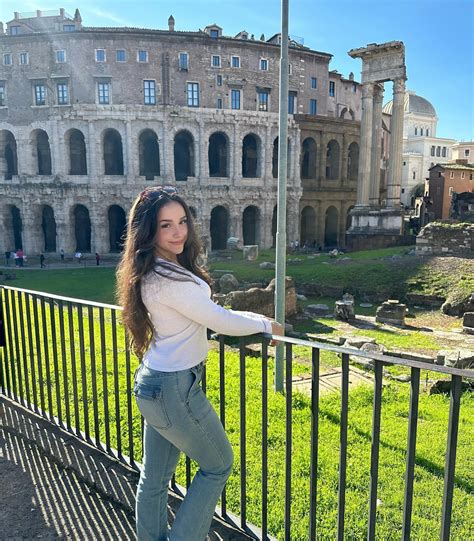 liya perez (@liyaperez) • Instagram photos and videos