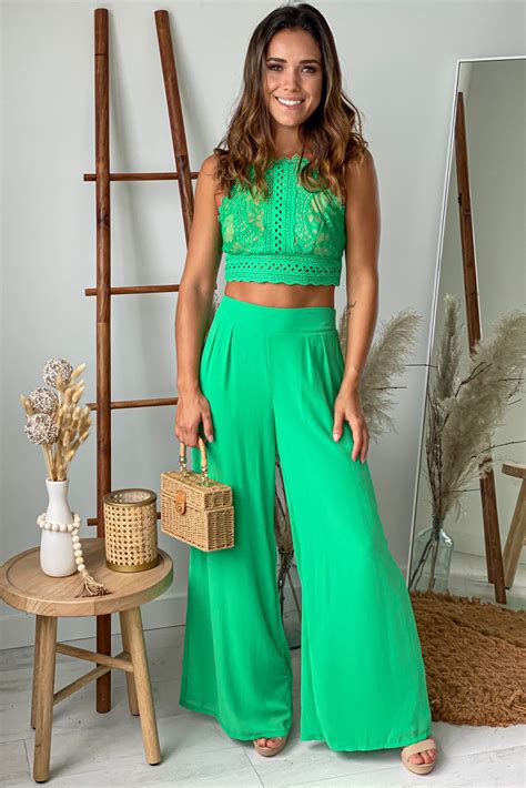 Kelly Green Pants And Lace Top Set | Online Boutiques – Saved by the Dress