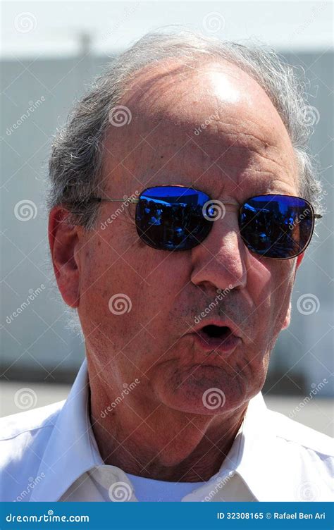 George J. Mitchell editorial image. Image of george, bipartisan - 32308165