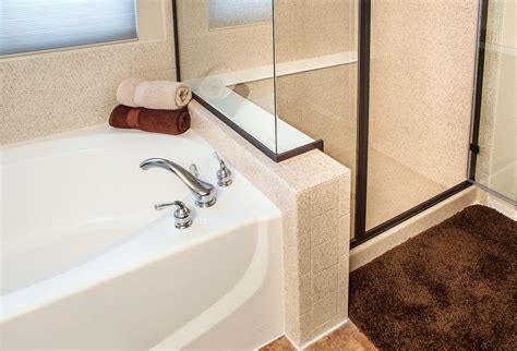 Refinish Bathroom Tub Is A Porcelain Tub Refinishing Procedure A Good