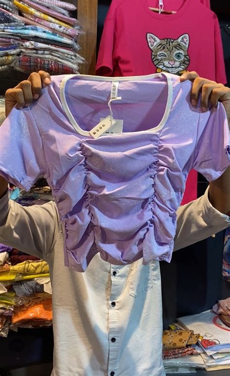 Crop Top – Capital 1 Store