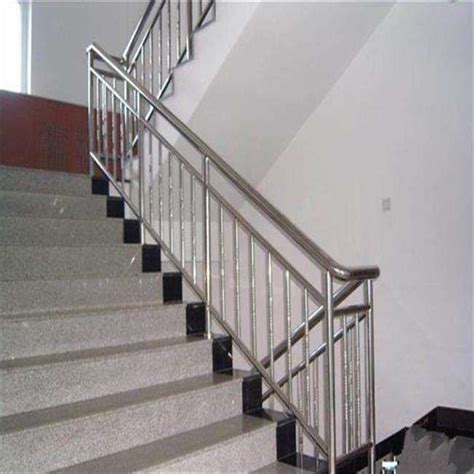 家用楼梯扶手多少钱一米