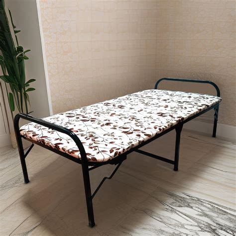 Furniyam Folding Bed 2.5 x 6 ft Single Size Sleeping Metal Bed for ...