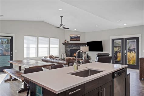 Mid-term rentals & Property Management | Deschutes Homebase