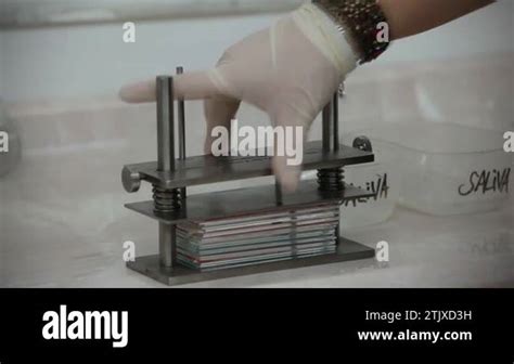 Textile Testing Laboratory 的图像结果