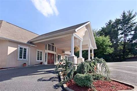 Wanamaker & Carlough Funeral Home - 177 NY-59, Suffern, NY 10901 ...