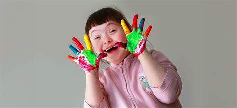 Can amniocentesis reveal information about the baby's lung development?