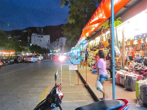Patong Night Market Jungceylon 的图像结果