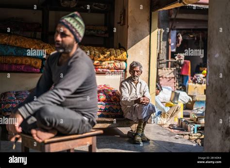 India Local Peple 的图像结果