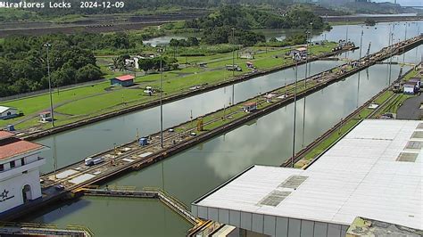 Webcam Panama Canal: Miraflores Locks