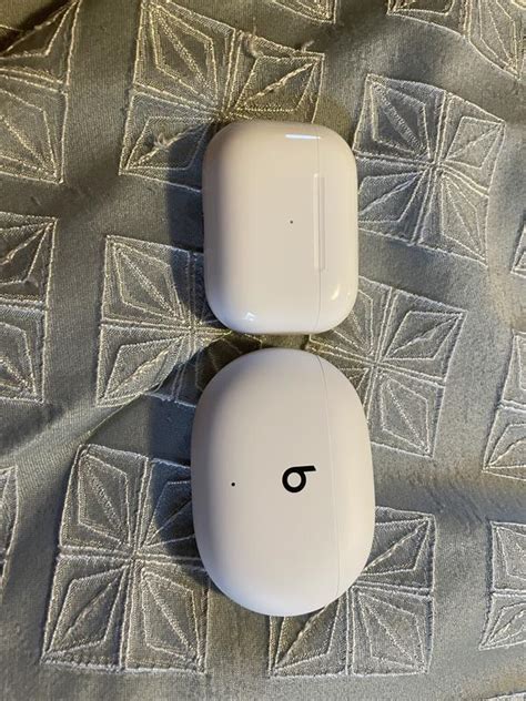 Beats by Dr. Dre Earbud Wireless Noise Canceling Headphones in the ...