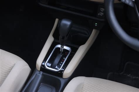 Automatic gearboxes explained: AMT, CVT, DCT, and clutchless manual ...