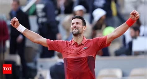 Novak Djokovic shrugs off injury, pips Cerundolo in another French Open ...
