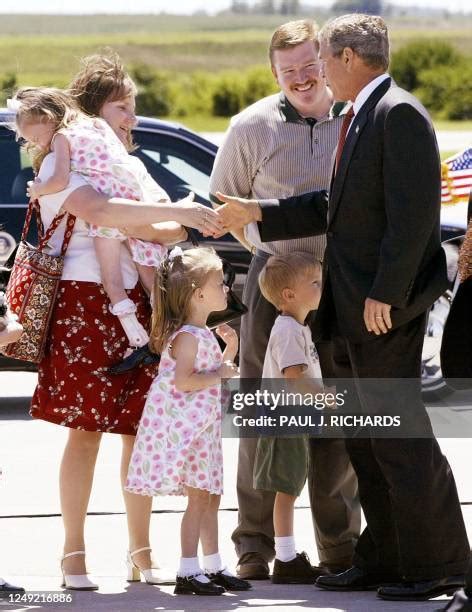 86 Mccaughey Septuplets Photos & High Res Pictures - Getty Images