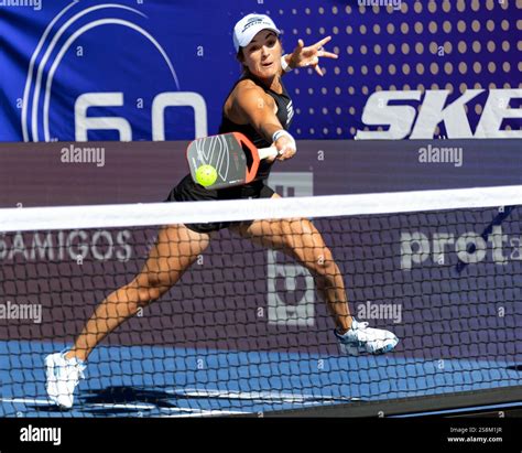 Catherine Parenteau does an ERNE during the PPA Las Vegas Open on 13 ...