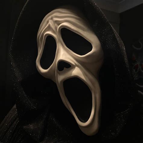 Scary Movie Mask, Scary Movies, Horror Movies, Brandon James, Ghostface ...