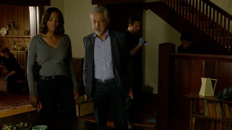 Watch criminal minds on sale season 13 and 14